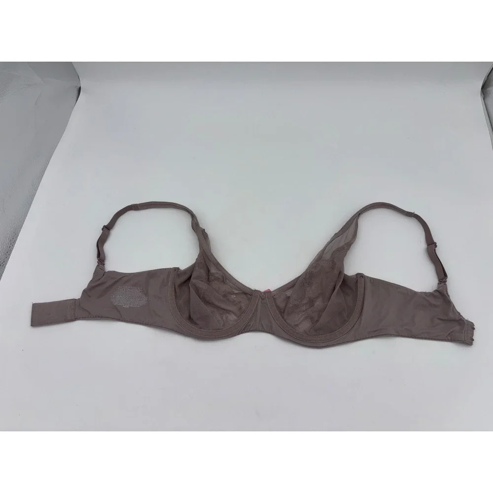 VICTORIA'S SECRET Unlined Demi Bra Pink Body by Lace Leopard Underwire Sexy 34DD